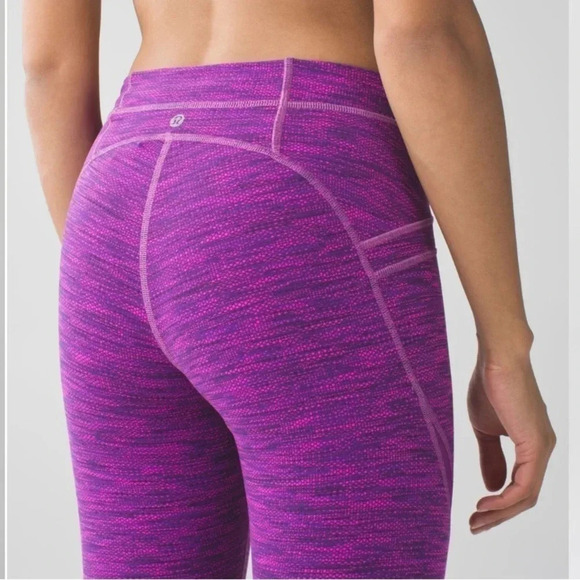 Lululemon Free Flow Crop Size 6 - Picture 6 of 12